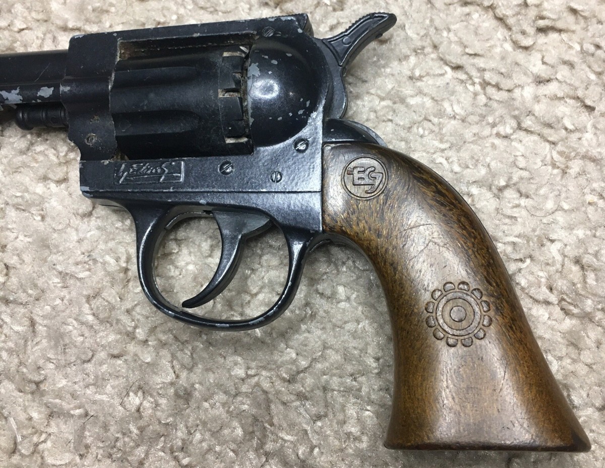 80年代　スペイン製　CALIBER 30 ミニガントイガン 80年代 スペイン製 CALIBER 30 ミニガントイガン - メルカリ
