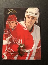 1994-95 Flair Sergei Fedorov #221