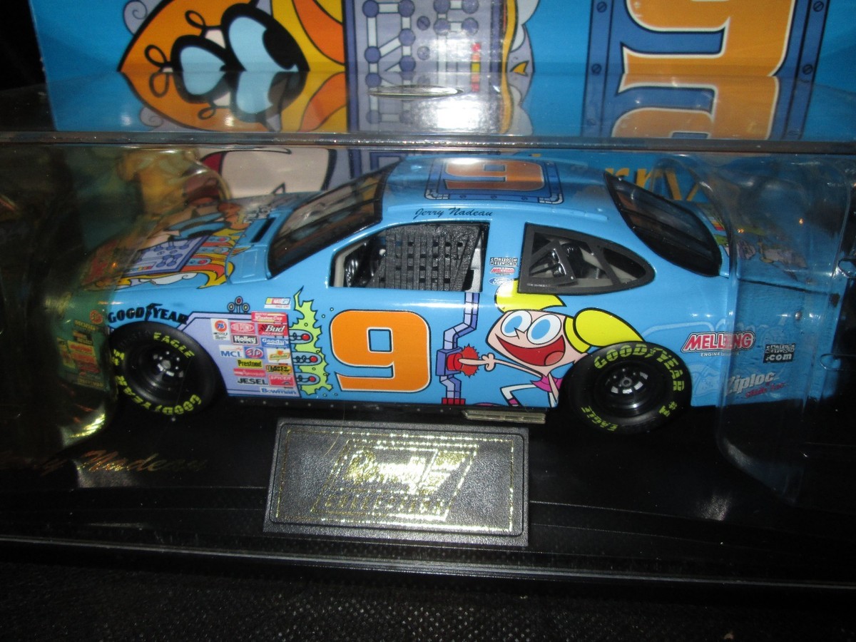Revell Collections NASCAR 1/24 Car #9 Cartoon Network's Dexter's