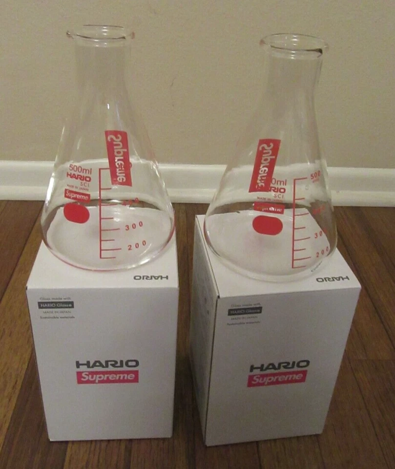 (2) Frasco de vidro transparente Supreme Hario Erlenmeyer FW24 Supreme New York 2024 novo - Imagem 3 de 4