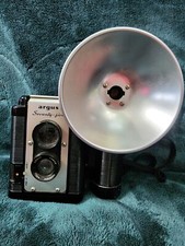 Vintage Argus 75 Seventy Five 620 Camera with Flash