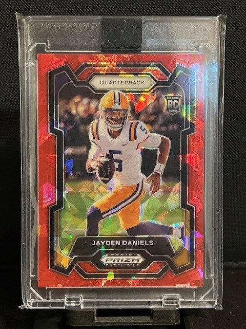 2025 Panini Prizm Draft Picks - Red Cracked Ice Jayden Daniels No. 108 (RC)