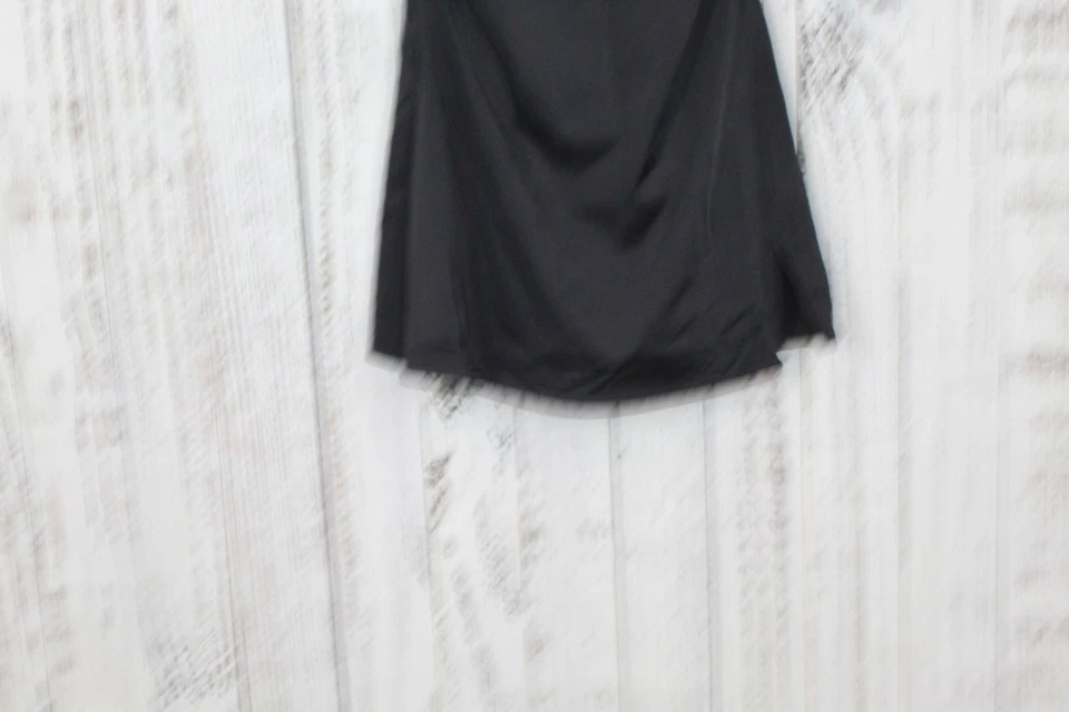 Vestido de baño LL Bean para mujer BeanSport de una pieza negro talla 8 regular Foto 4 de 4