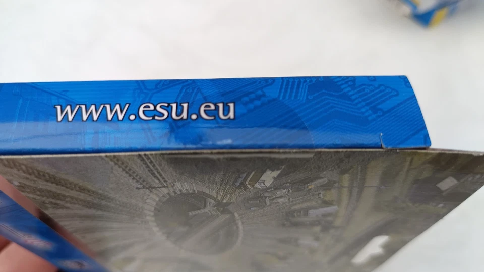 ESU 64617 LokPilot V4.0 M4 MM/DCC/SX, PluX22 NEM658, Digitaldecoder NEU & OVP - Bild 3 von 3