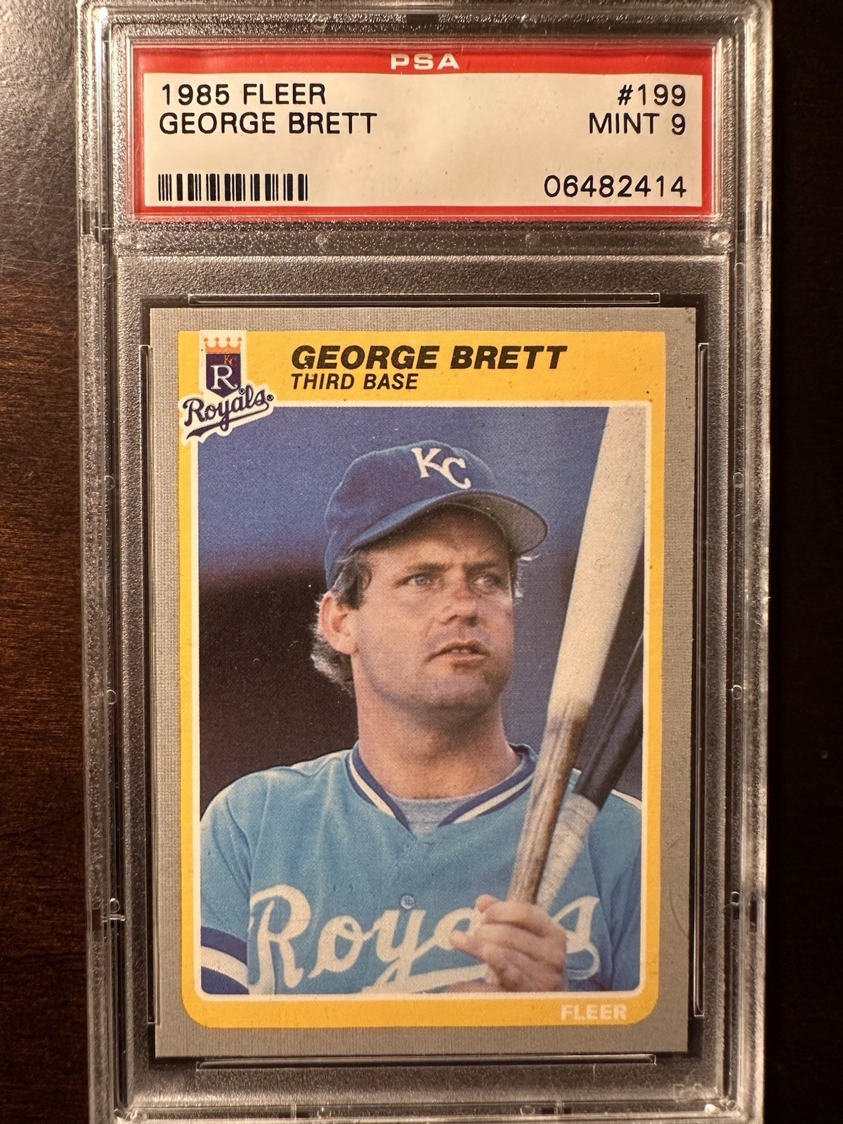 1985 FLEER #199 GEORGE BRETT PSA 9