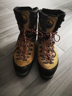 La Sportiva wasserdichte und steigeisenfeste Herren Bergschuhe Gr.45