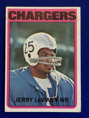  1972 Topps Football Base Card #317 Jerry LeVIAS - High Number  