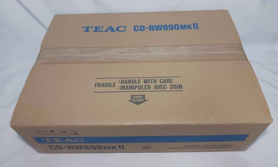 Teac CD-RW890 MKII Digital High Speed CD Recorder Unused item - Image 4 of 4