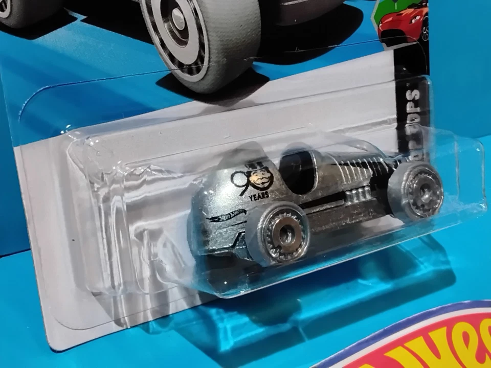 2026 HOT WHEELS A CASE NEW MODEL PASS 'N GO MONOPOLY 90Th YEAR TOKEN RACE CAR  - Image 3 of 4