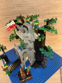 Lego Castle: Forestmens River Fortress 6077 99.9% Complete With Manual