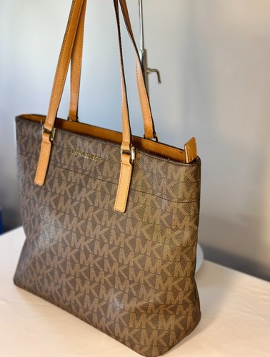 Michael Kors Morgan Signature Medium Reißverschluss oben braun Beuteltasche Handtasche groß 12"X13"X5" - Bild 3 von 16