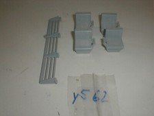 Playmobil/LGB Modelleisenbahn, 1 x Gepäcknetz, 1 x Sitz L und 3 x R,  Neu (Y562