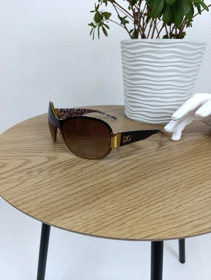 GAFAS DE SOL DOLCE GABBANA DG PANORAMA GAFAS DE SOL ENVOLTURA DORADA Foto 4 de 4