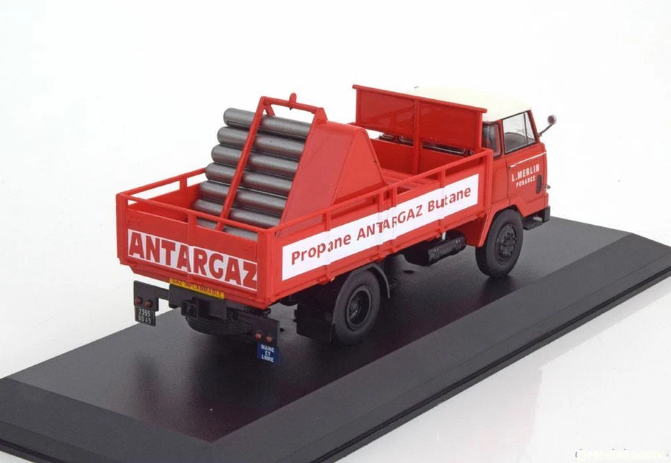 Camion Unic Auteuil Une 1963 Rosso IXO TRU015 1/43 Propano - Immagine 2 di 2