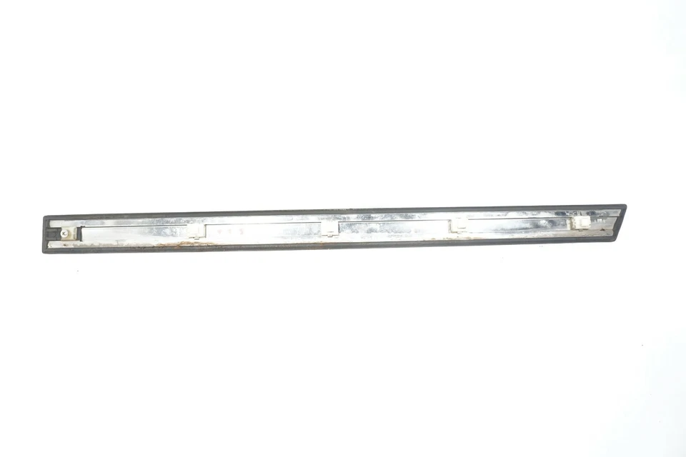 86 87 88 89 MERCEDES-BENZ 300D W124 PUERTA TRASERA DERECHA PASO LATERAL MOLDURA OEM Foto 4 de 4