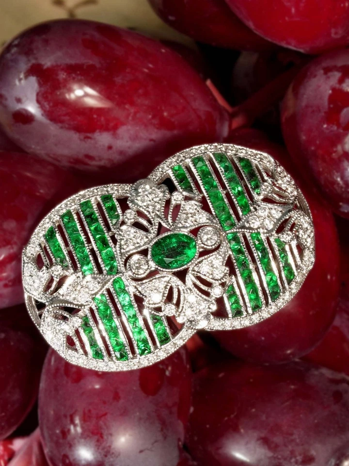 18K 白金天然 0.40 克拉翡翠钻石艺术装饰风格胸针 — 第 4/4 张图片