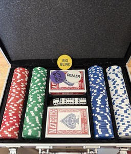 Brookstone Professional 200 Poker Chip Set W/Maverick Playing Cards Sealed