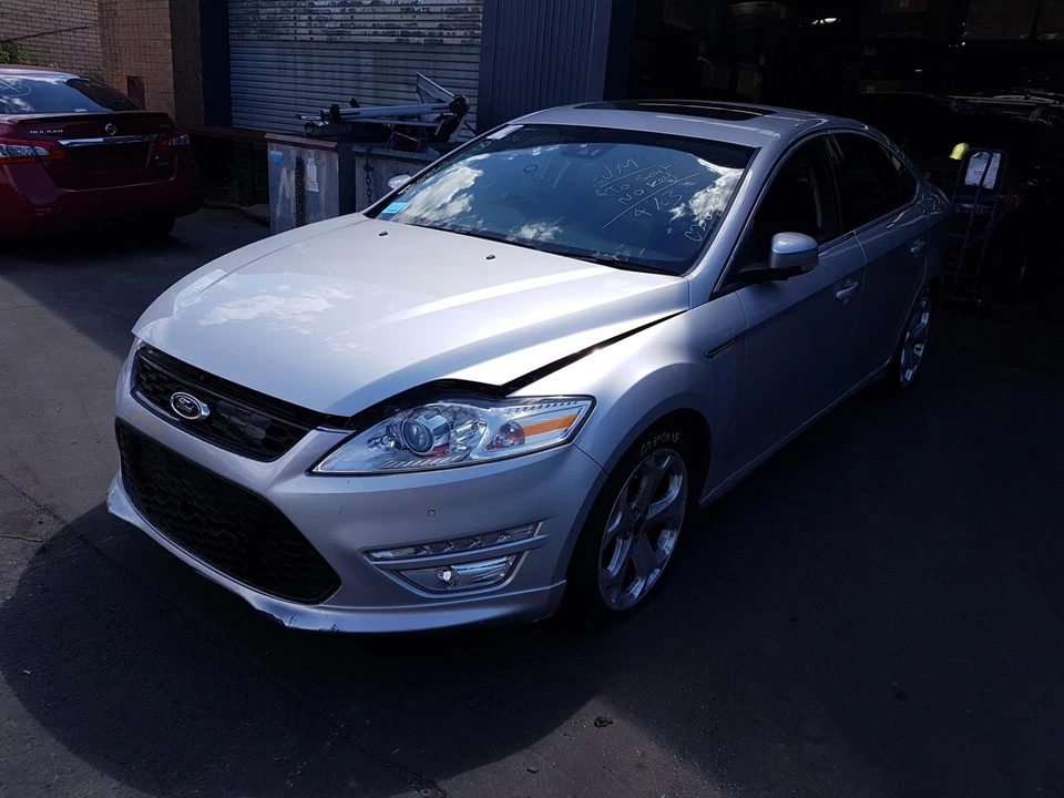 FORD MONDEO LEFT BUMPER FOGLAMP, MC, 11/10-12/14 - image 4 of 4