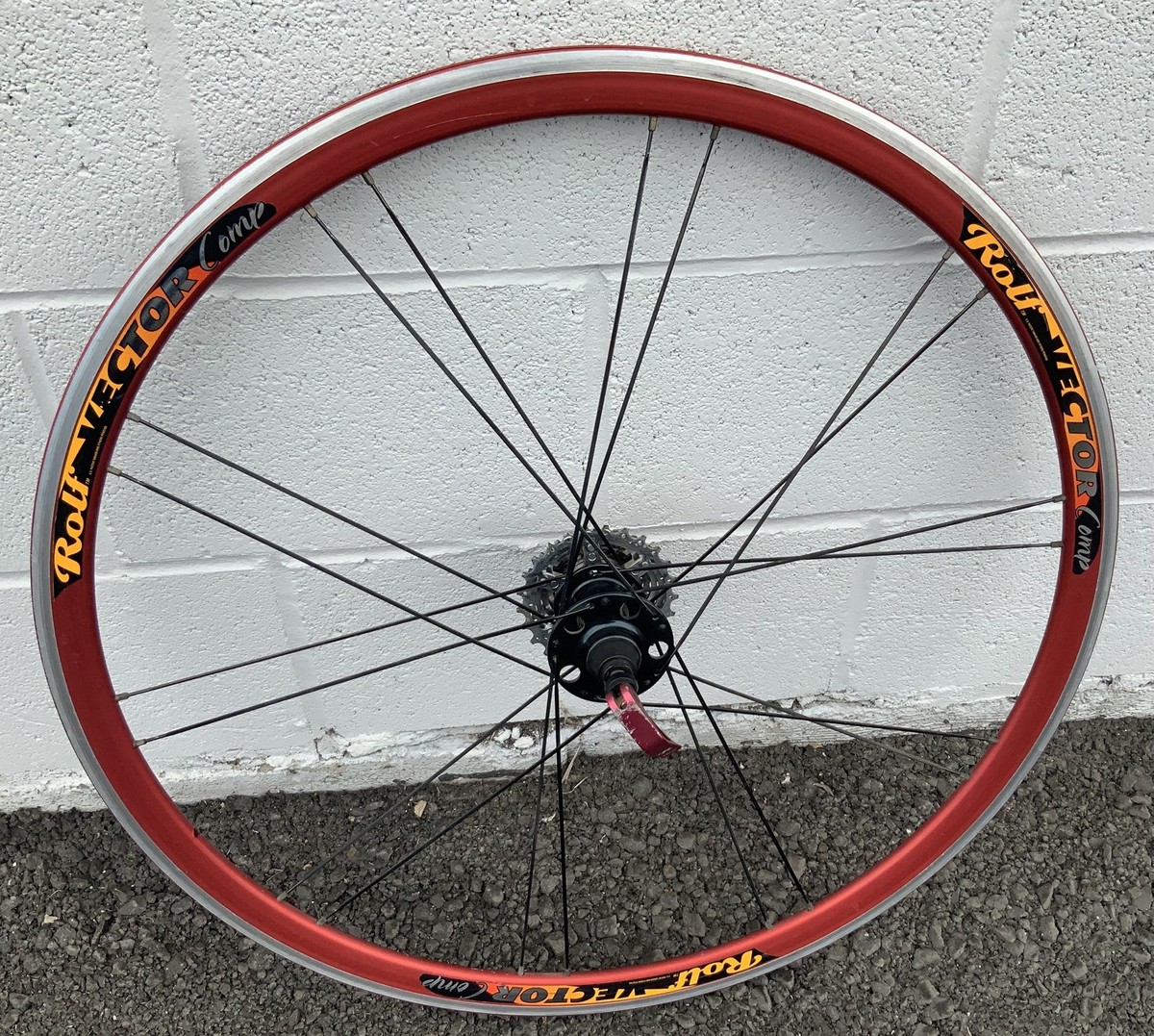 Rolf Vector Comp Wheelset 700c 18/20h Aero Burgundy Red Rims 9spd Rolf Vector Comp Wheelset 700c 18/20h Aero Burgundy Red Rims 9spd