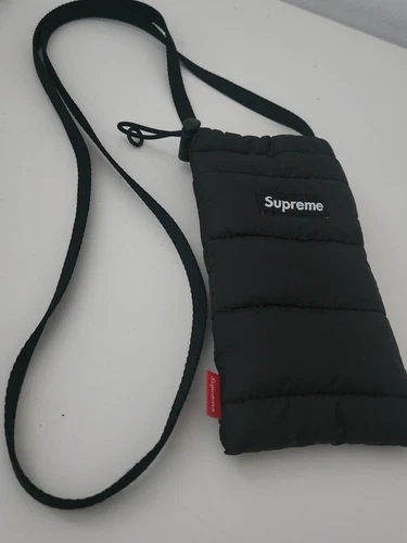 FW22 Supreme Tampon Poitrine Noir Imperméable Sac Téléphone Portable