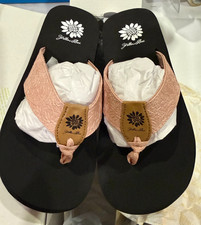 Yellow Box Brinda Blush Pink Flip Flops Size 8 Women's NEW IN BOX