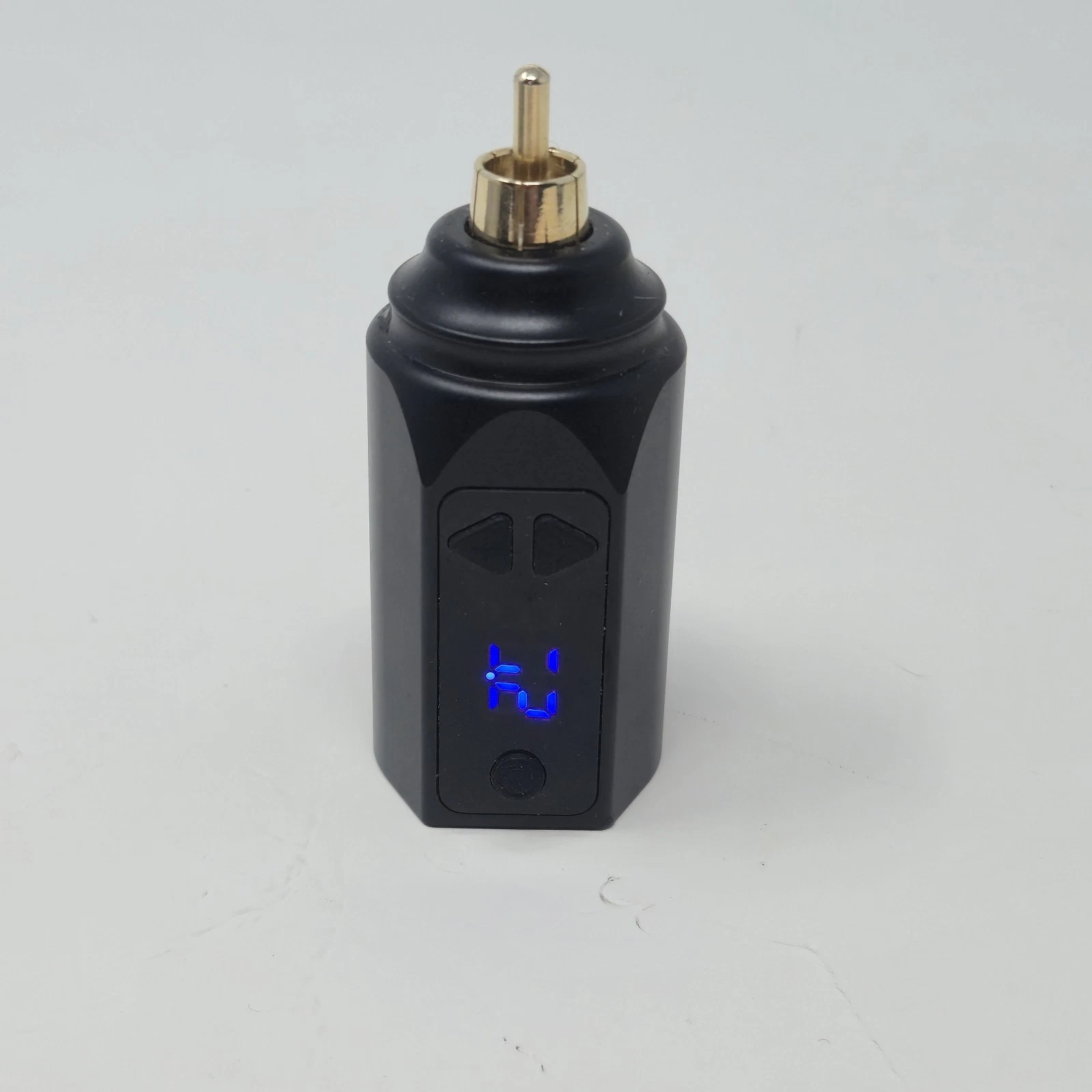 Poseidon Wireless Tattoo Power Supply Battery Pack - RCA Connection USB-C - product detail image 2