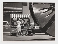 1985 Charlotte NC Downtown Street Vendor Peanut Popcorn Cart VTG Press Photo