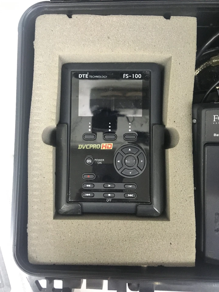 FireStore FS-100 Portable DTE Recorder mit Zubehörpaket guter Zustand - Bild 2 von 4