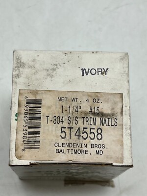 1-1/4'' T-304 STAINLESS STEEL 4OZ TRIM NAILS