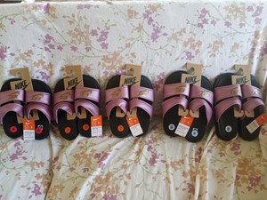 Nike Benassi Duo Ultra diapositiva para mujeres Sandalias-Rosa Nuevo con  etiquetas EE. UU. 6,7 Envío Gratuito!!! | eBay