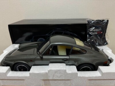 Premium ClassiXXs 1/12 Porsche 911 Carrera 3.2 Coupe Diecast Model