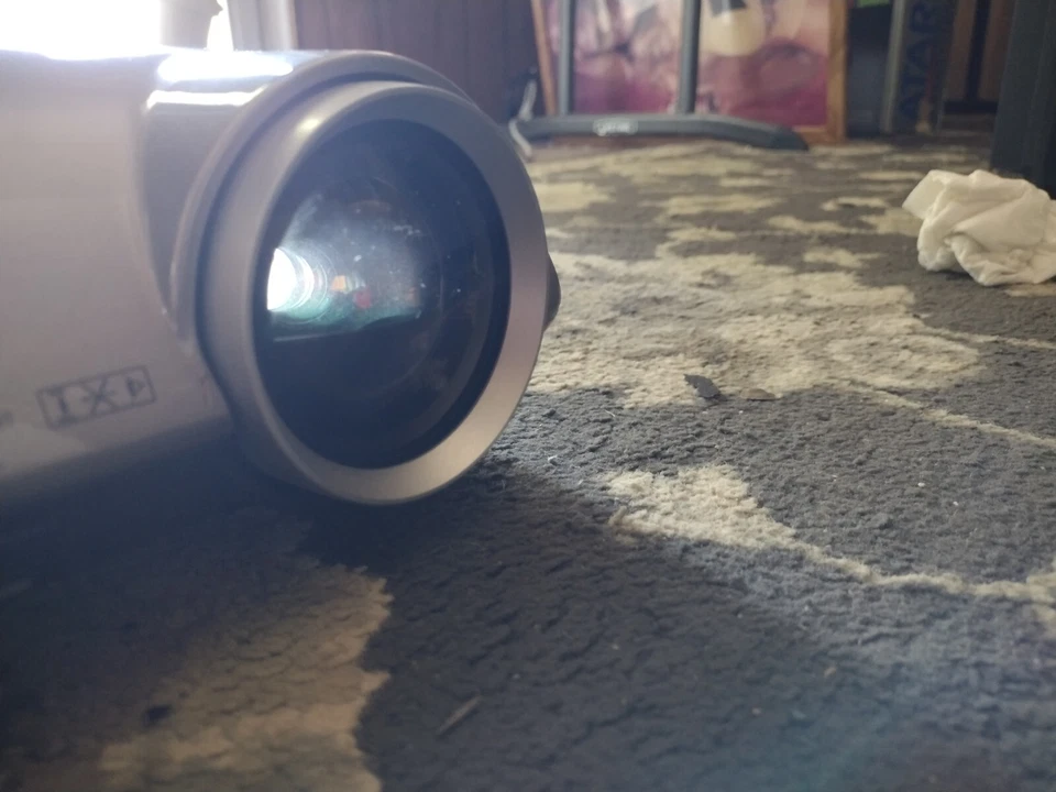 Sharp XV-Z2000 HD 720p Video Projector Works Great 61% Life on Current Bulb DLP - Image 2 of 4