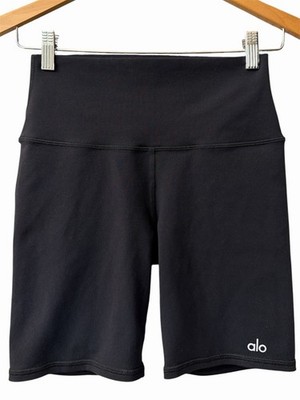 NWOT Alo Yoga High Waist Biker Short Black Size Small
