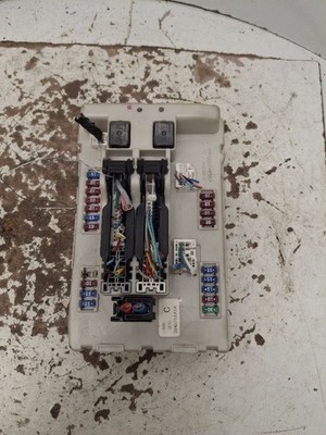 Fuse Box Engine VIN A 4th Digit VQ35DE 4 Door Fits 13-14 MURANO 1410001