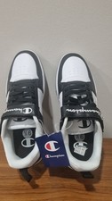Champion Arena power LO men's size 9.5 Black /white Gum Sneakers New
