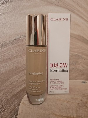CLARINS 108.5W Everlasting Long Wearing & Hydrating Matte Foundation 30 ml
