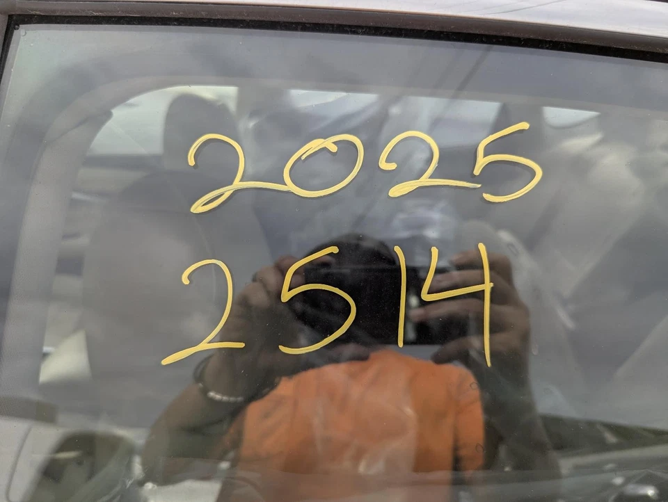 Conjunto de filtro de aire izquierdo usado se adapta a: Infiniti Q70 VQ37VHR 2015 grado A izquierdo Foto 2 de 4