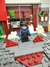 2006 LEGO Nightwing Minifigure UV PRINTED CUSTOM HAIR GLUED ON