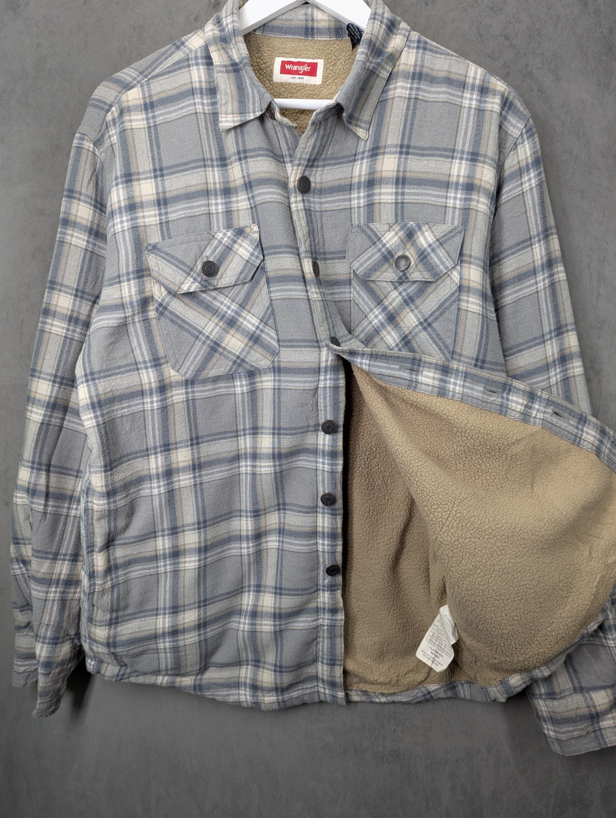 Wrangler Lumberjack Shirt Jacket Men's Medium Sherpa Lined Pockets Lined Sleeves image 3