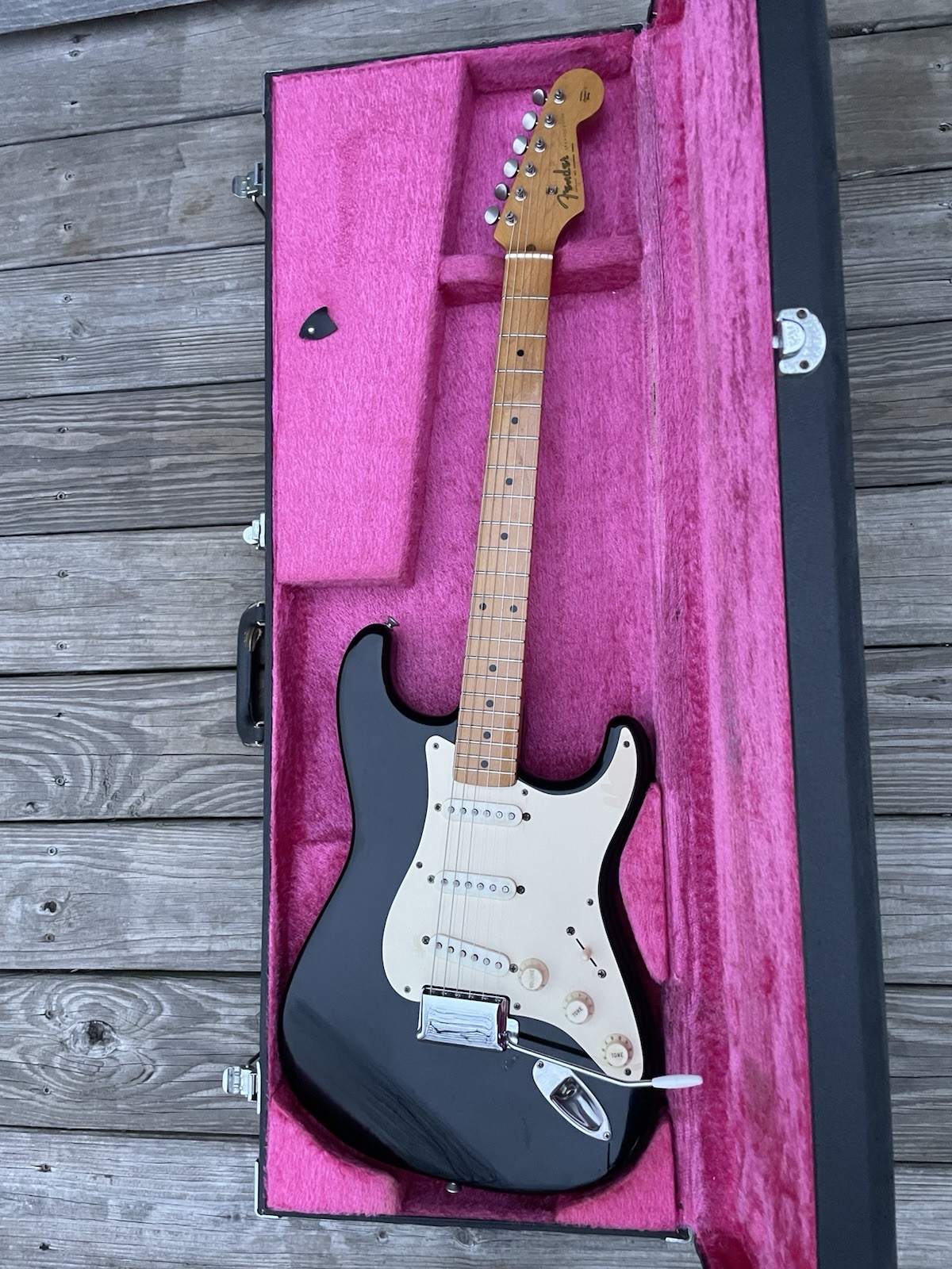 Vintage Fender Stratocaster JV ST57-115 1982 MIJ - Black Nitro Japan Vintage