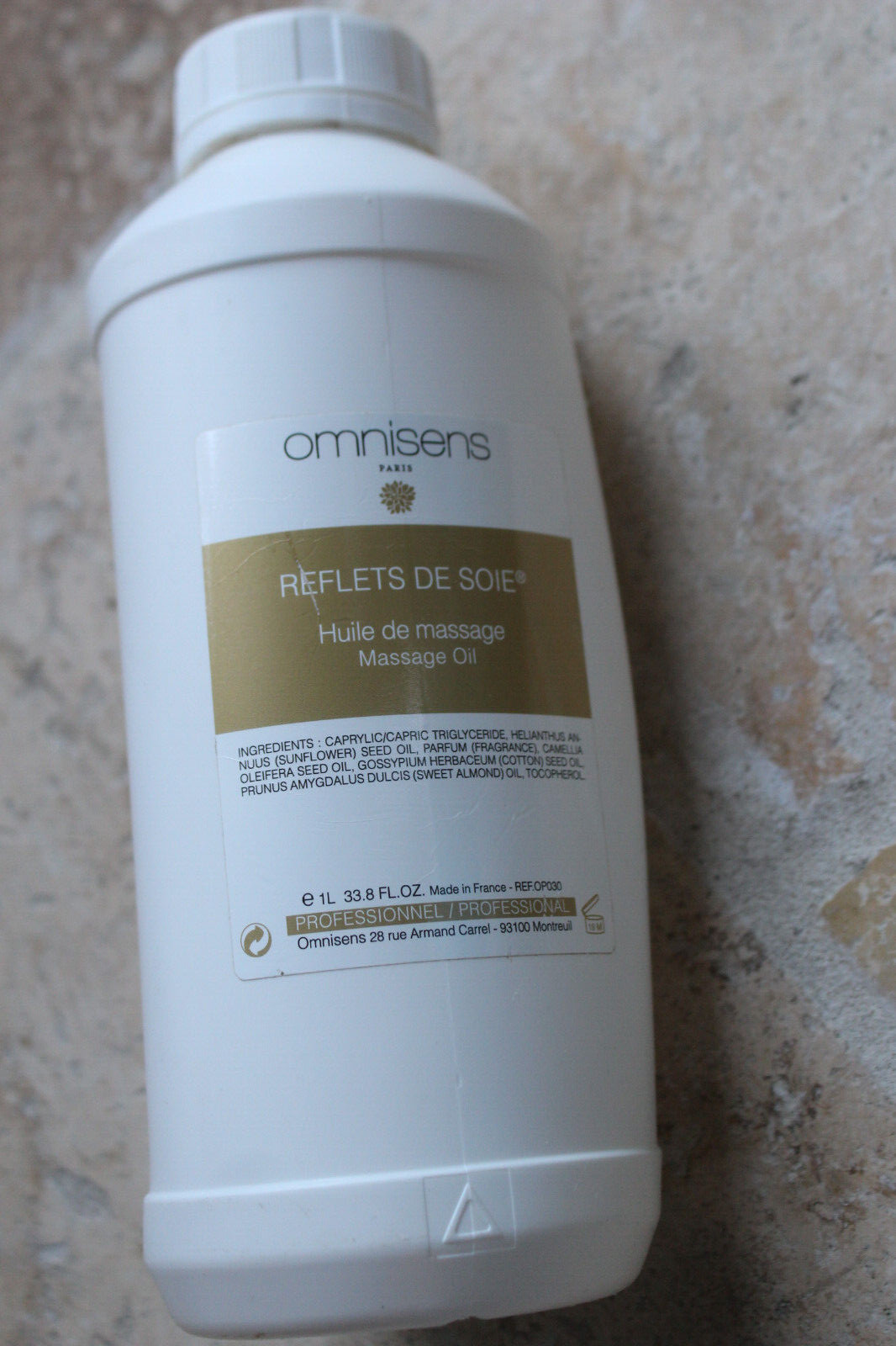 Huile de massage OMNISENS relaxante de 1L pour une hydratation satinée intense