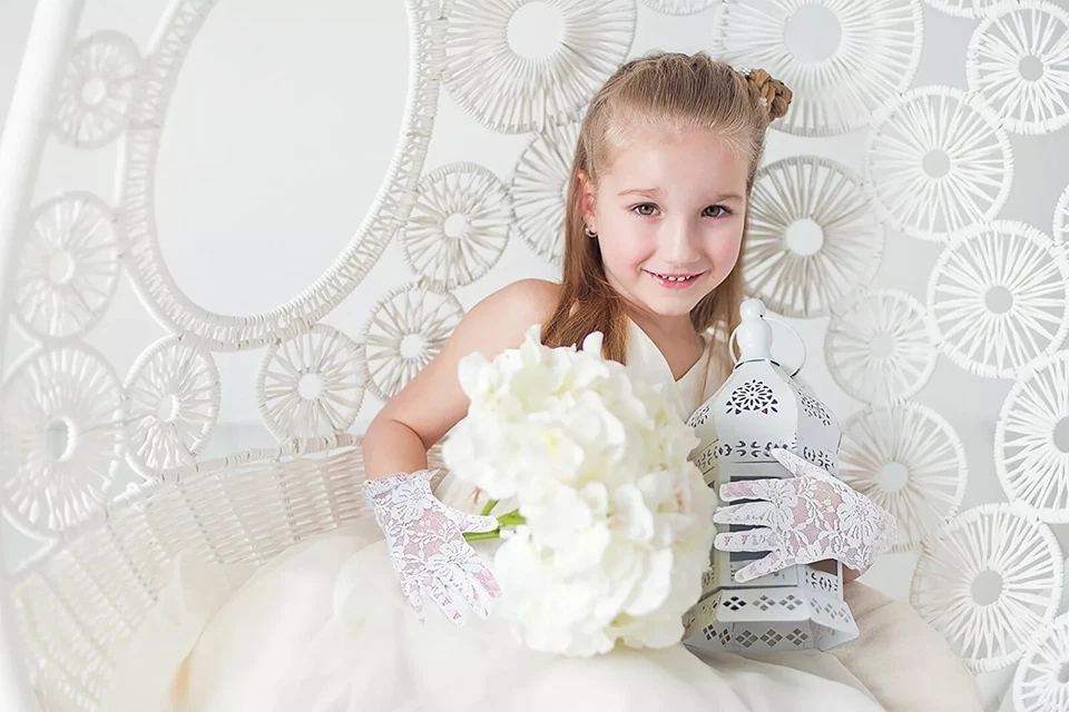 白色花边圣餐幼儿手套男孩和女孩特殊场合手套 — 第 3/4 张图片