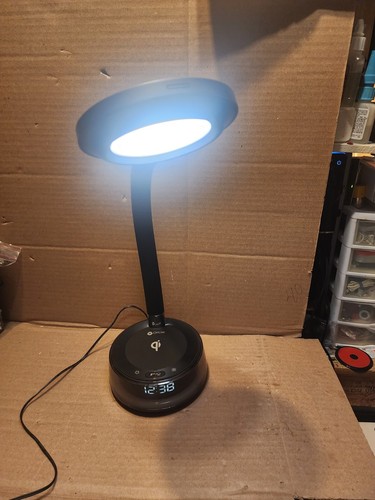 Ottlite Lamp with Wireless Phone Charging Color Changing LED OT17A with USB Port - 第 3/17 張圖片