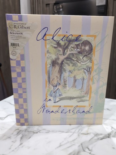 NEW Alice In Wonderland C.R. Gibson Scrapbook Extra Large 12x14 Photo Album USA