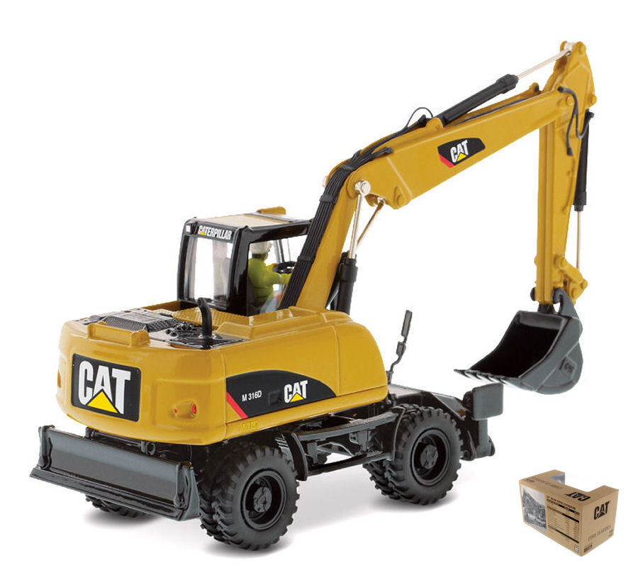 Modellino escavatore Diecast Master CAT M316D WHEELED EXCAVATOR 1:50 modellismo