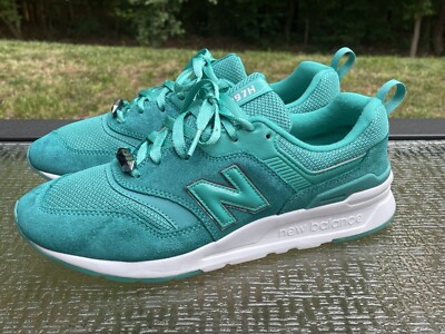 New Balance Women's Size B MYSTIC CRYSTAL 997H Sneakers CW997HJA