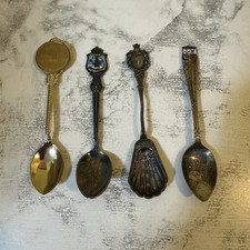Mixed Job Lot of 4 Collector Spoons Canada Lo...