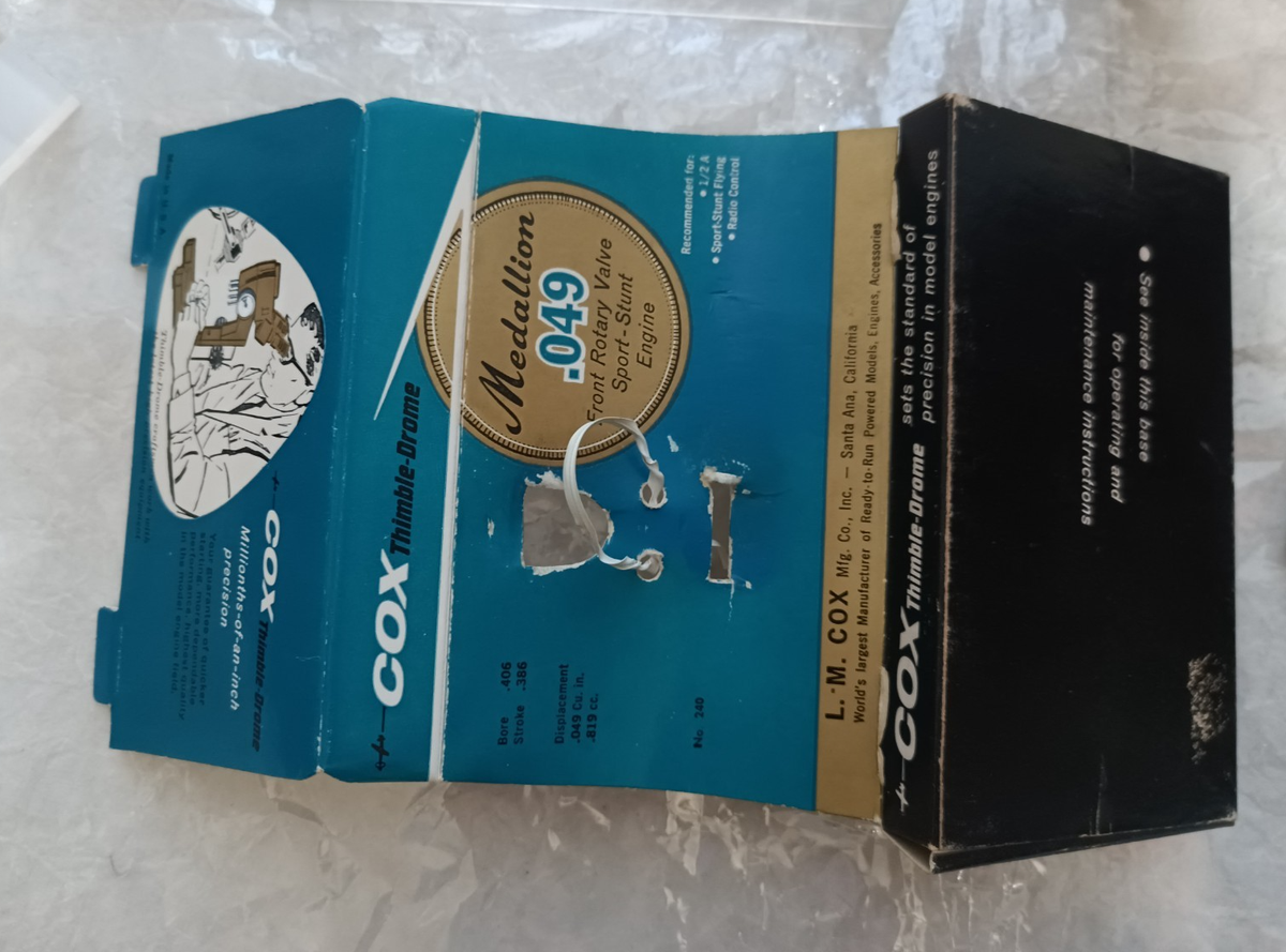 COX Medallion .049 Model Airplane VINTAGE Engine NIB NEW Thimble