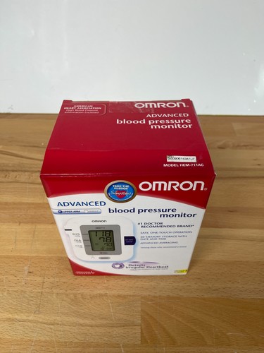 Omron HEM-711AC Blood Pressure Monitor w/ Cuff & AC Adapter – Tested & Clean - Picture 4 of 10
