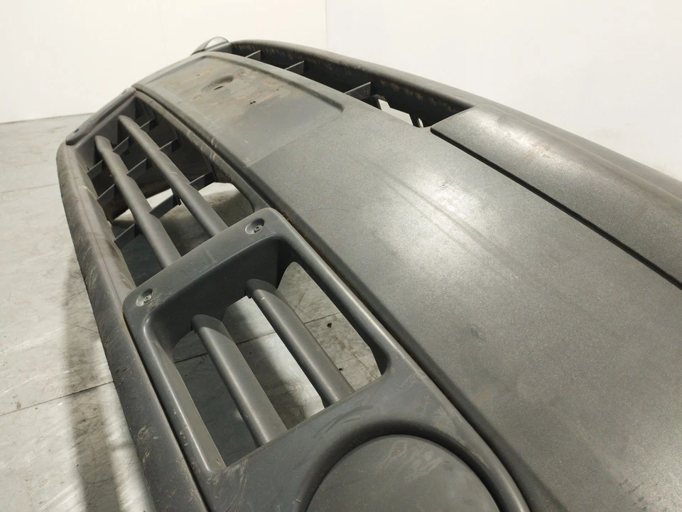 Parachoques delantero 8200201446 / 2827488 para Renault Trafic II Bus JL 2. Foto 4 de 4